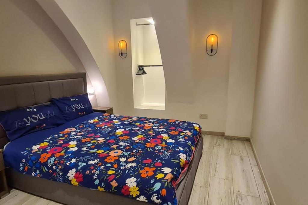 Highly Finished Studio Home In Валетта Экстерьер фото