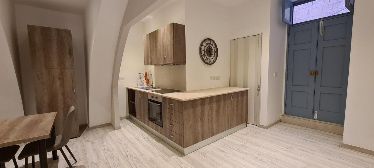 Highly Finished Studio Home In Валетта Экстерьер фото
